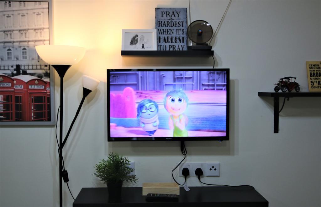 Hyve Soho Suites ไซเบอร์จายา ภายนอก รูปภาพ