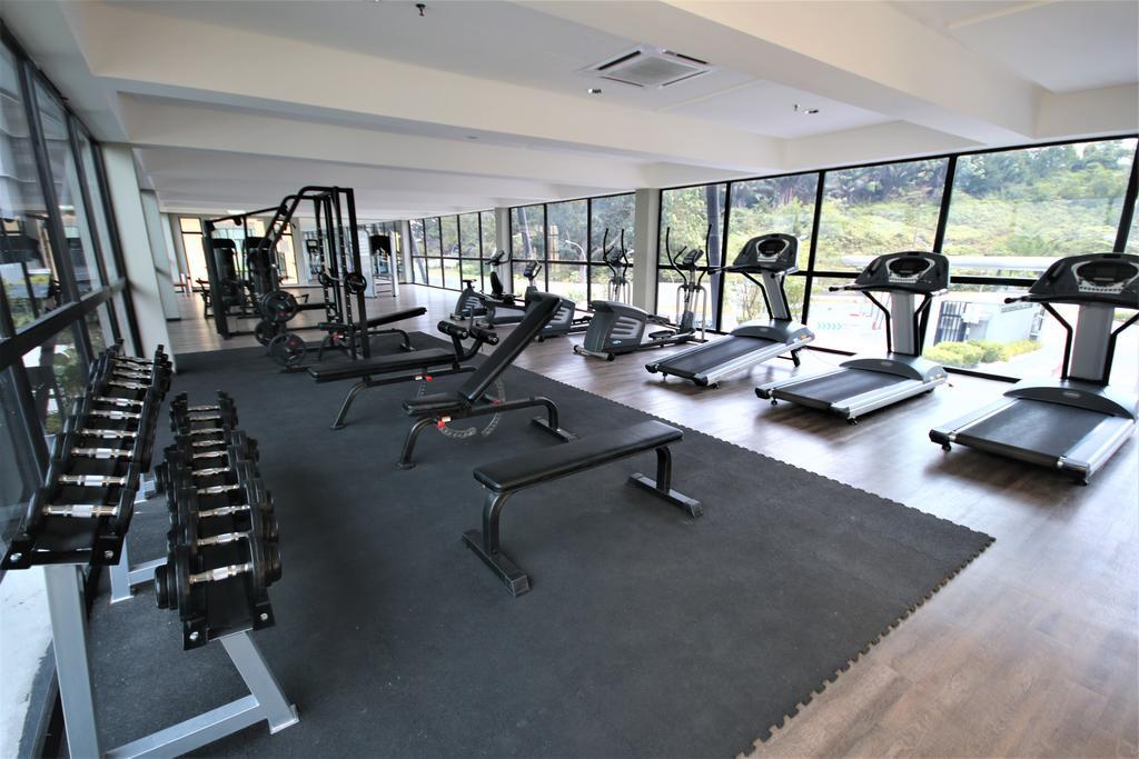 Hyve Soho Suites ไซเบอร์จายา ภายนอก รูปภาพ